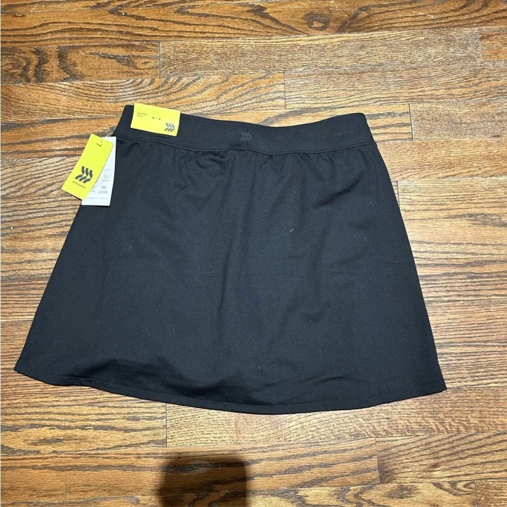 Black Athletic Skort - Picture 3 of 5